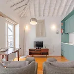 Stylish Porto Studio With City Views