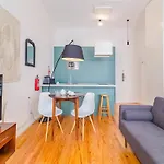 Stylish Porto Studio With City Views