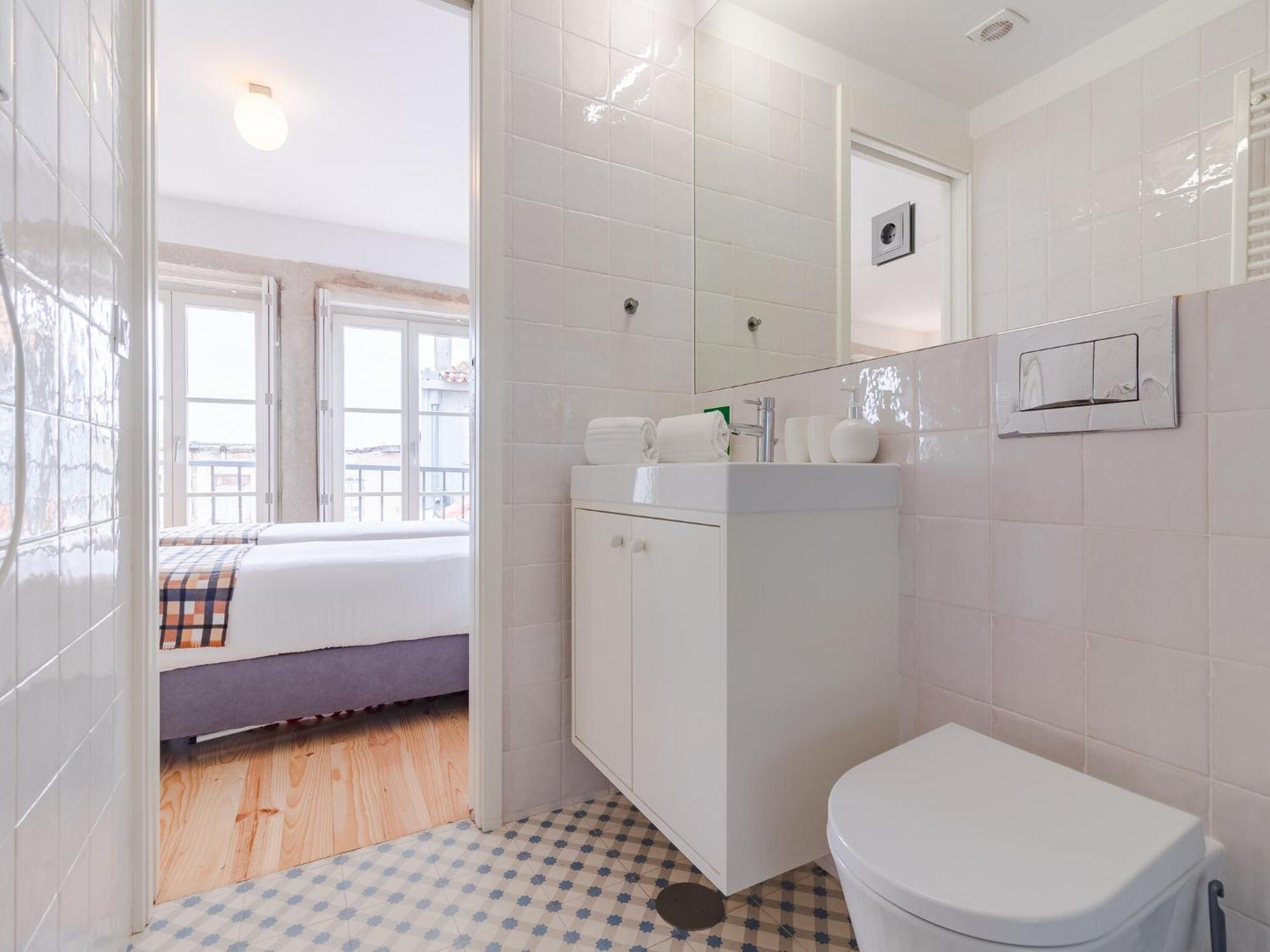 Stylish With Views Oporto